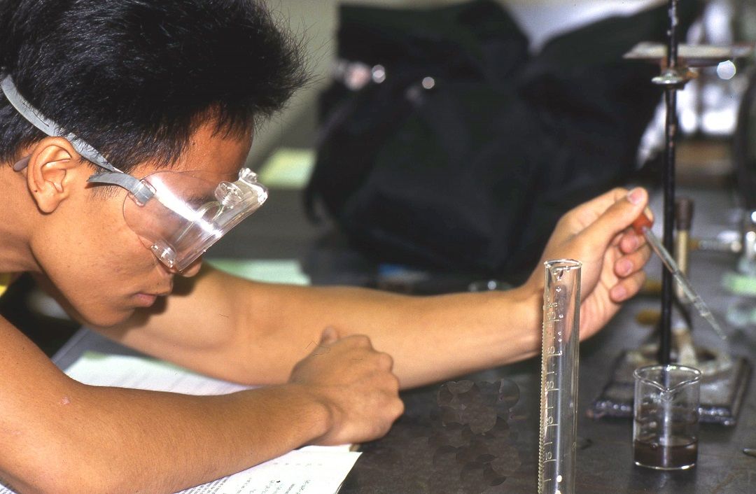 Student at chemistry lab bench